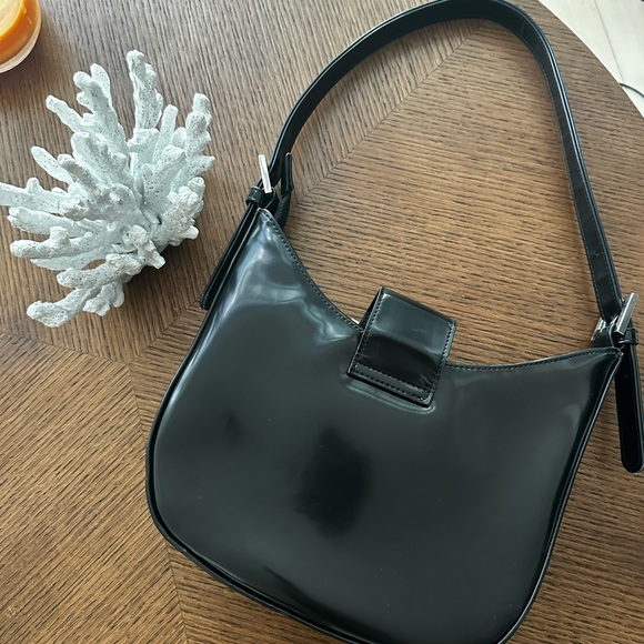 Fendi Shoulder Bag Black - Leather Bag - Mama Baugette - Picture 3 of 3